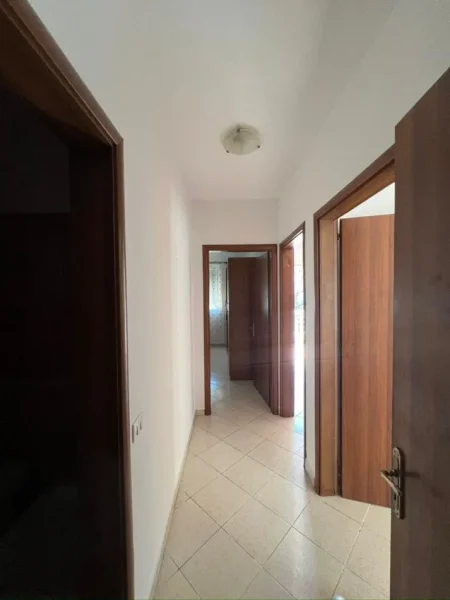 Tirane, ndarje qeraje apartament 3+1+Ballkon Kati 2, (Aleksandri i madh)