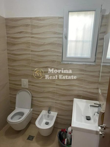 Tirane, jepet me qera apartament 3+1 Kati 1, 105 m² 700 € (Qyteti Studenti-Fakulteti i Ekonomise)