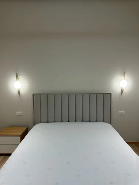 Tirane, jepet me qera apartament 2+1+Aneks+Ballkon Kati 6, 80 m² 600 € (don bosko)