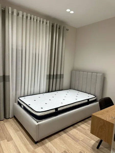 Tirane, jepet me qera apartament 2+1+Aneks+Ballkon Kati 6, 80 m² 600 € (don bosko)
