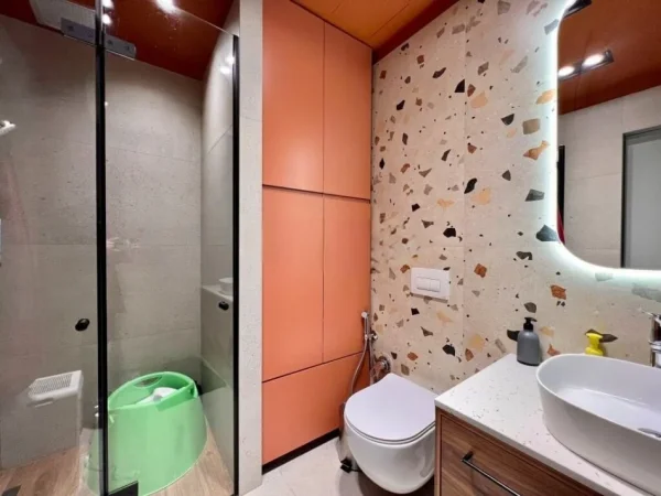 Tirane, shitet apartament 2+1+Ballkon Kati 5, 100 m² 220.000 € (Bulevardi i Ri)