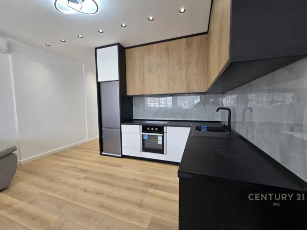 Tirane, shitet apartament 1+1 Kati 7, 54 m² 89.000 € (Don Bosko)