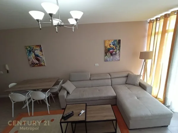 Tirane, shes apartament 1+1 , 73 m² 135.000 € (Rruga e Kavajës)