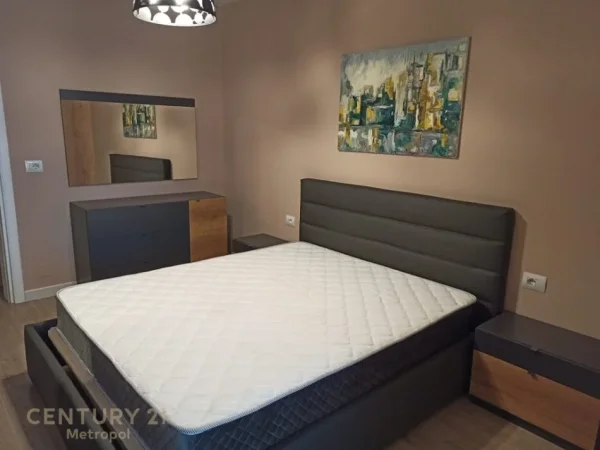 Tirane, shes apartament 1+1 , 73 m² 135.000 € (Rruga e Kavajës)