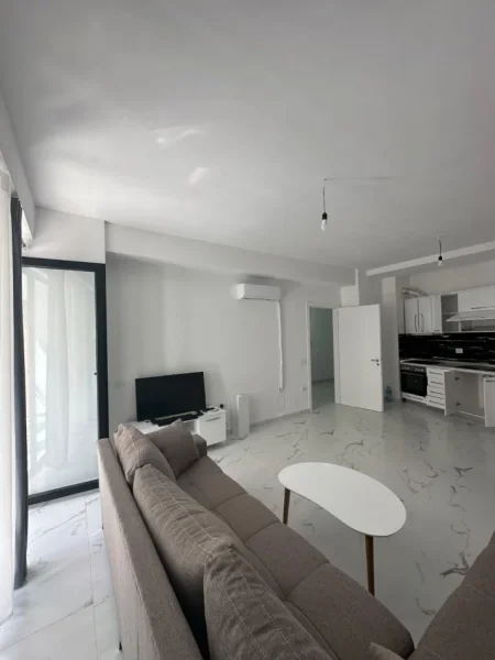 Tirane, jepet me qera apartament 2+1+Ballkon Kati 2, 95 m² 500 € (Astir, Urban Gate)