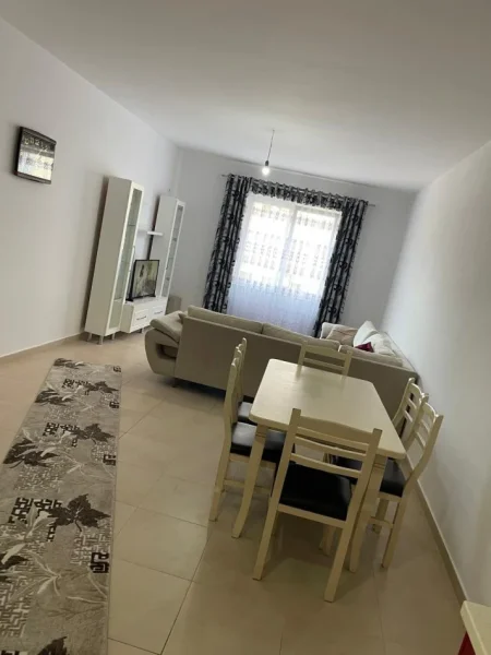Tirane, jepet me qera apartament 2+1 Kati 5, 60 m² 500 € (Ish Restorant Durresi)
