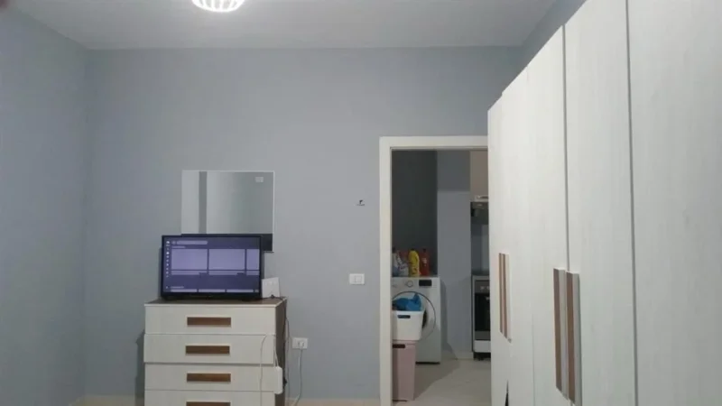 Tirane, shitet apartament 1+1+Ballkon Kati 5, 74 m² 95.000 € (FRESK)