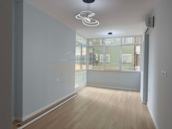 Tirane, shitet apartament 2+1 Kati 1, 92 m² 265.000 € (Myslym Shyri)