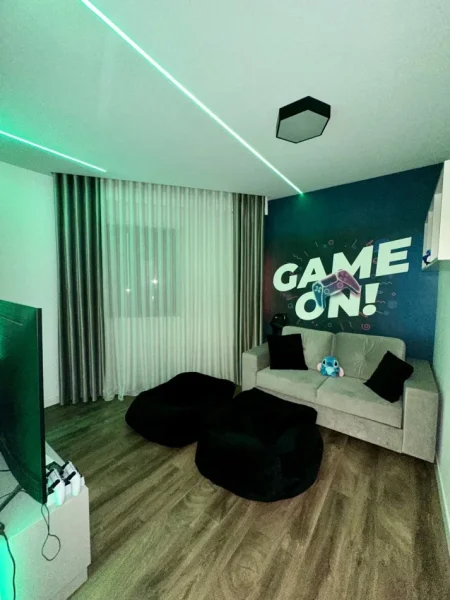 Tirane, shitet apartament 3+1+Ballkon Kati 3, 123 m² 250.000 € (Feizi Himzo)