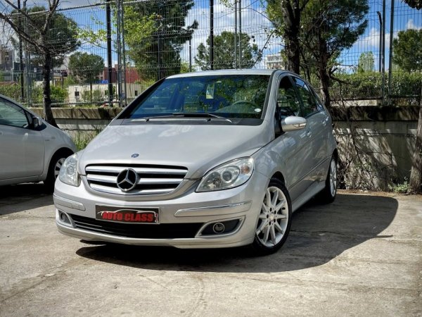 Tirane, shes makine BENZ B 200 CDI AUTOMAT Nafte, gri metalizato automatik Klima 195.000 km 4.790 €
