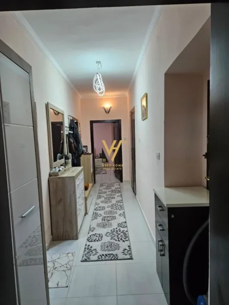 Tirane, shitet apartament 2+1+Ballkon Kati 1, 70 m² 195.000 € (RRUGA E ELBASANIT)