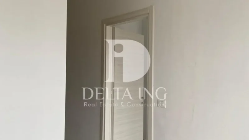 Tirane, jepet me qera zyre Kati 7, 60 m² 600 € (Myslym Shyri)