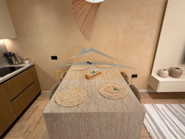 Shqiperi, shitet apartament 1+1+Ballkon Kati 1, 82 m² 188.000 € (Rezidenca Kodra e Diellit 2)