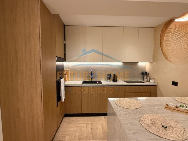 Shqiperi, shitet apartament 1+1+Ballkon Kati 1, 82 m² 188.000 € (Rezidenca Kodra e Diellit 2)
