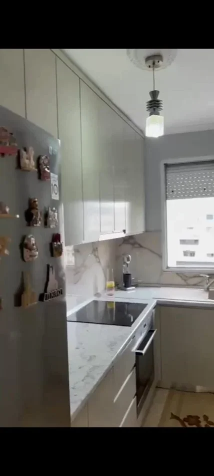 Jepet me Qera Apartament 2+1 , 500 euro