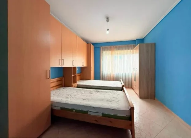 Tirane, shitet 2+1+Ballkon Kati 4, 98 m² 190.000 € (Ish parku)
