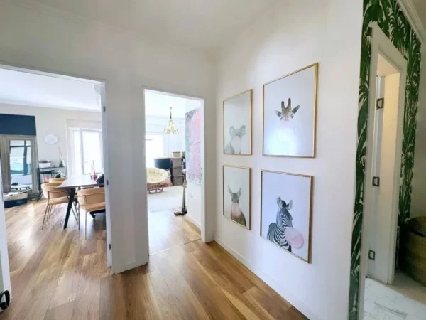 Tirane, shitet apartament 2+1 , 110 m² (Kopshti Botanik)