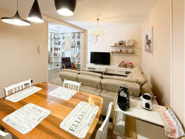 Tirane, shitet Vile 3 Katshe Kati 4, 577 m² 1.100.000 € (Shkolla e Kuqe)