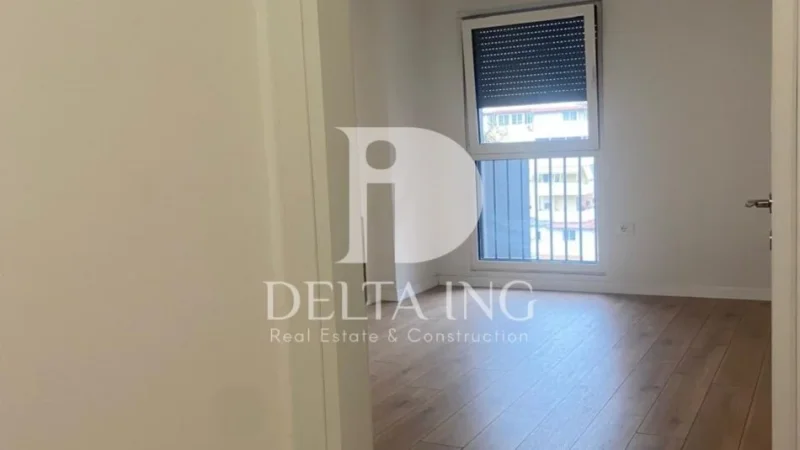 Tirane, jepet me qera ambjent biznesi Kati 5, 75 m² 700 € (Kompleksi Olimpik)