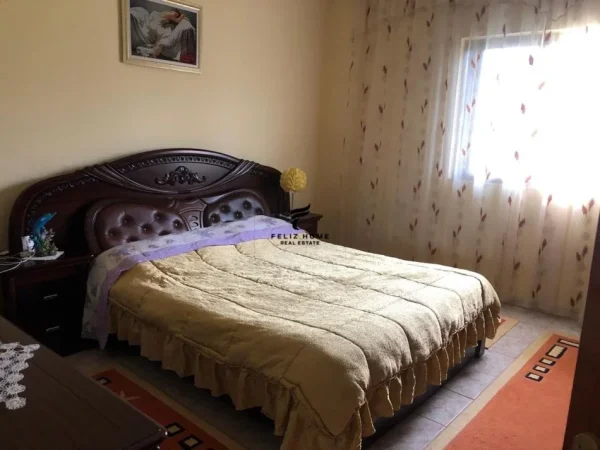 Sarande, shitet apartament 2+1+Ballkon Kati 1, 272 m² 250.000 € (SARANDE)