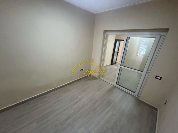 Tirane, jepet me qera ambjent biznesi Kati 0, 60 m² 550 € (VASIL SHANTO)