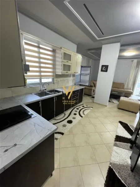 Tirane, jepet me qera apartament 2+1+Ballkon Kati 3, 110 m² 700 € (KODRA E DIELLIT 1)