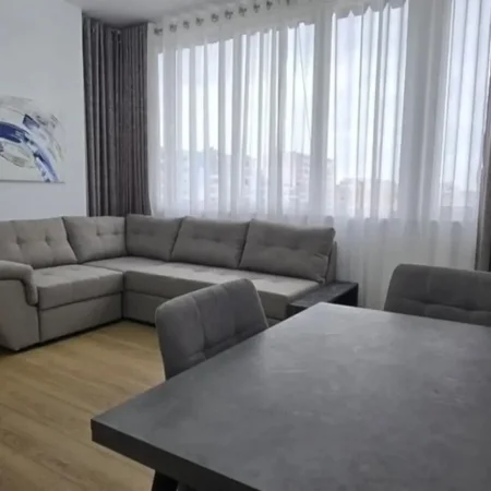 Tirane, shitet apartament 1+1+Ballkon Kati 7, 57 m² 97.000 € (Rruga Dritan Hoxha)