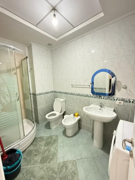 Tirane, jepet me qera apartament 1+1 Kati 9, 70 m² 600 € (Vizion Plus)