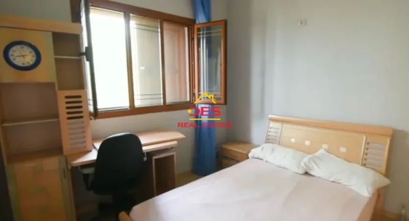 Vlore, shitet shtepi Kati 1, 134 m² 250.000 € (Rruga Dhimitër Konomi)