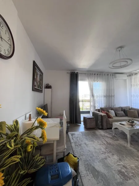 Tirane, shitet apartament 1+1+Ballkon Kati 5, 76 m² 140.692 € (Casa Bosco, Don Bosko)