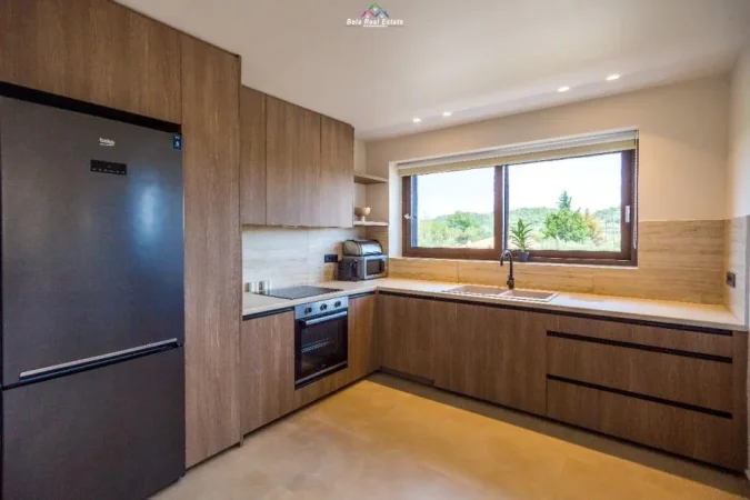 Greqi, shes Vile 2 Katshe Kati 1, 350 m² 1.000.000 € (greqi)