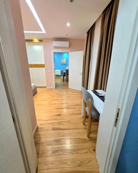Tirane, jepet me qera apartament 2+1 Kati 4, 85 m² 650 € (Rr. Hamdi Sina te Liqeni i Thate)