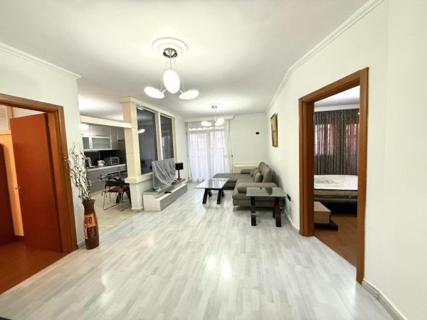 Shtepi me Qera: 2+1+2wc + Verande ||📍Grepi i Arte- Ish Ekspozita || 125m² || 720 €/ Muaj