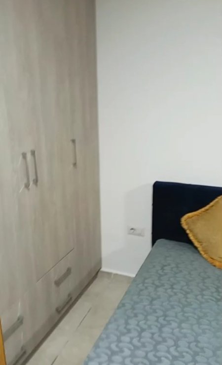 Tirane, jepet me qera Kati 0, (Bilal Golemi, Shkolla Fenix)