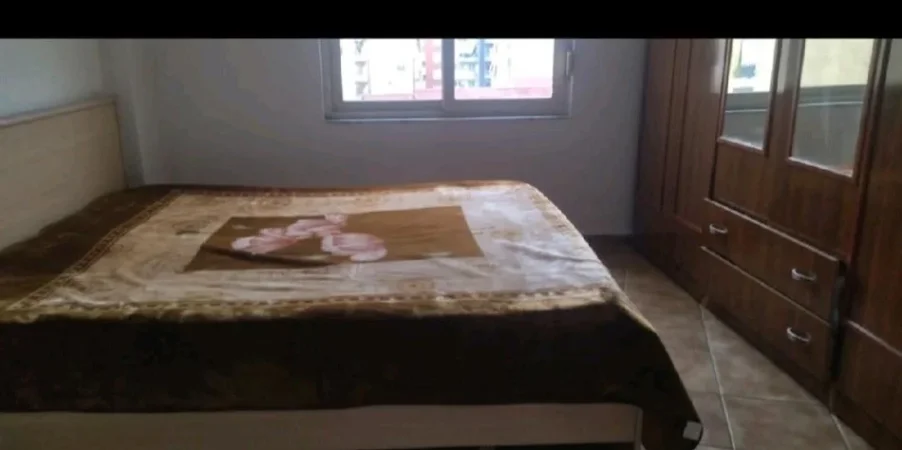 Tirane, jepet me qera apartament 1+1 Kati 3, 48 m² 250 € (muhamet deliu)