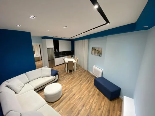 Tirane, jepet me qera apartament 1+1 Kati 2, 77 m² 450 € 