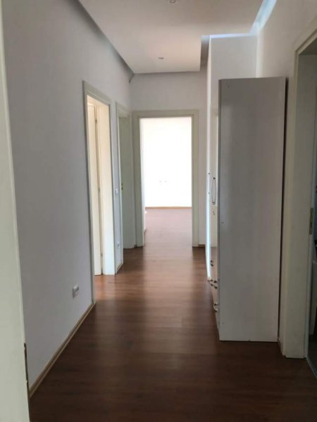 Tirane, jepet me qera apartament 2+1+BLK Kati 5, 132 m² 1.000 Euro (Muhamet Gjollesha)