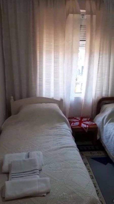 Tirane, jepet me qera apartament 2+1+BLK Kati 3, 62 m² 400 Euro (Shkolla Misto Mame)