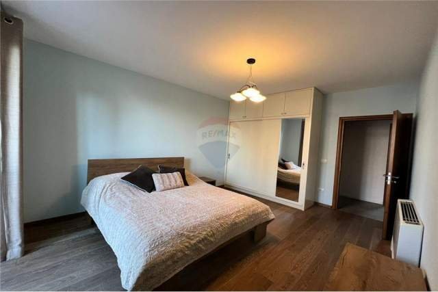 Tirane, partament 140 m² 1.200 Euro (ambasador 2)