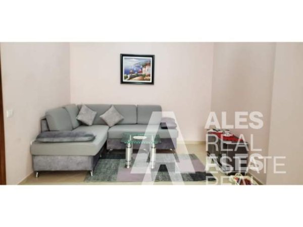 Tirane, shitet apartament 2+1 Kati 4, 967 m² 106.000 Euro (sokrat miho)