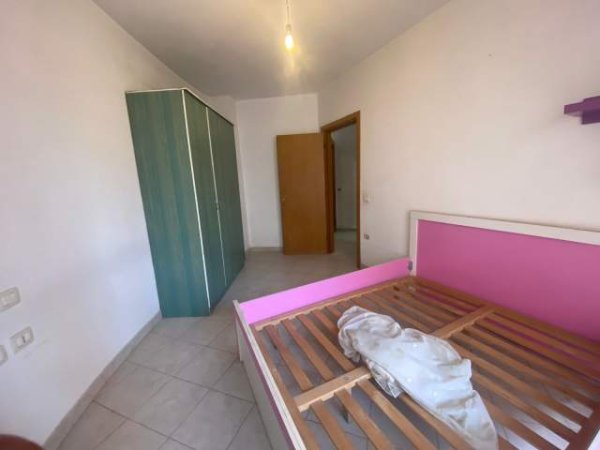 Tirane, shitet apartament 2+1+BLK Kati 4, 100 m² 92.000 Euro (Rruga Loni Ligori)