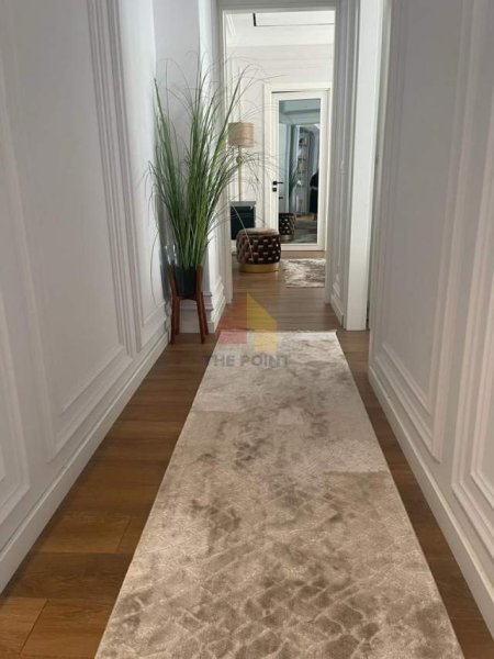 Tirane, jepet me qera apartament 2+1+BLK Kati 3, 123 m² 1.500 Euro (Rruga Barrikadave)