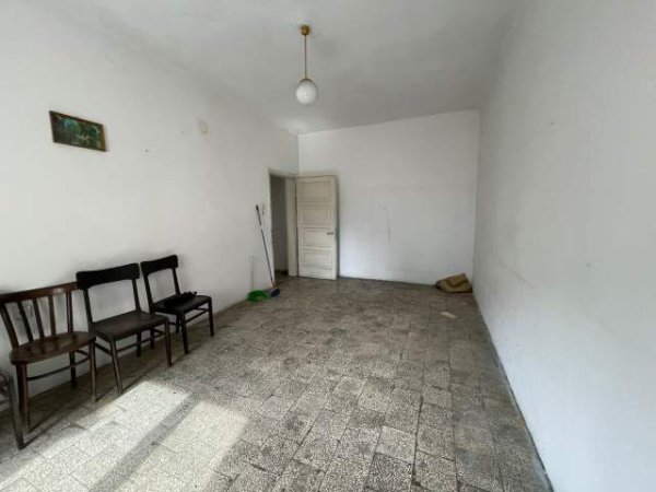 Tirane, shitet apartament 2+1+BLK Kati 6, 60 m² 95.000 Euro (Pallatet Agimi)
