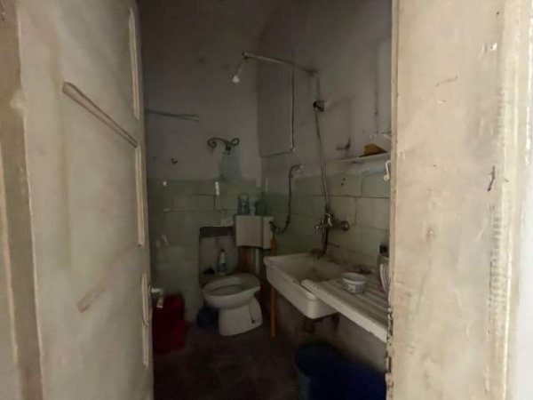 Tirane, shitet apartament 2+1+BLK Kati 6, 60 m² 95.000 Euro (Pallatet Agimi)