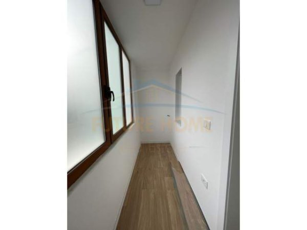 Tirane, jepet me qera apartament 1+1+BLK Kati 2, 58 m² 500 Euro (rruga elbasanit)