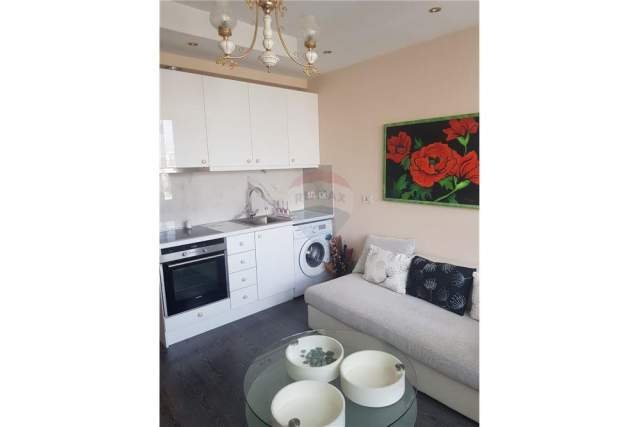 Tirane, jepet me qera apartament 70 m² 450 Euro (rruga elbasanit)