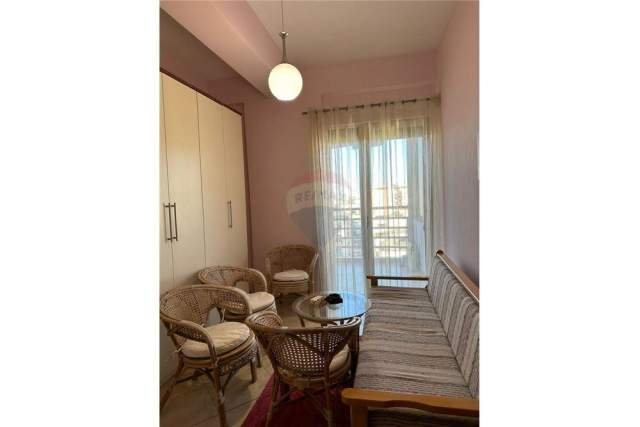 Tirane, jepet me qera apartament 2+1+A Kati 6, 105 m² 600 Euro (Tirane e Re)