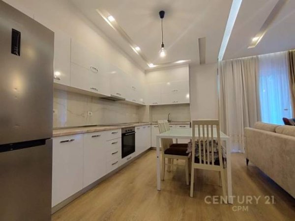 Tirane, jepet me qera apartament 2+1+BLK Kati 2, 118 m² 800 Euro (LIQENI I THATE)