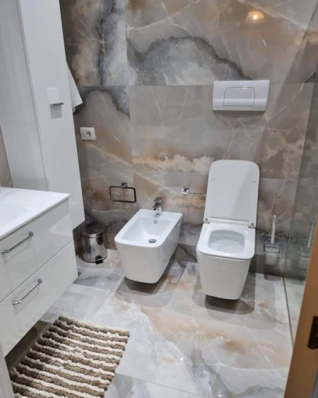 Tirane, jepet me qera apartament 2+1+BLK Kati 2, 110 m² 800 Euro (Lunder)