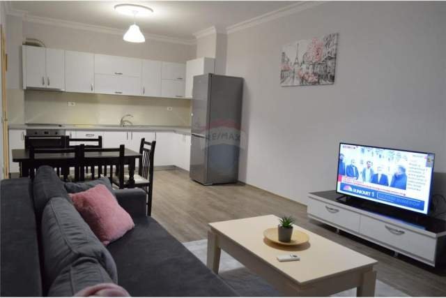 Tirane, jepet me qera apartament 2+1+BLK Kati 2, 120 m² 400 Euro (Astir)
